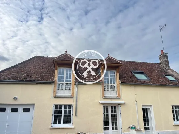PAYNS - MAISON T5 AVEC JARDIN ET GARAGE