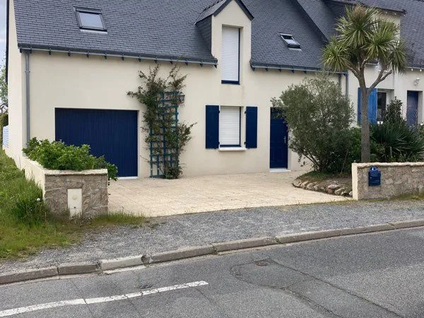 Maison . 4 pièces . 90 m2