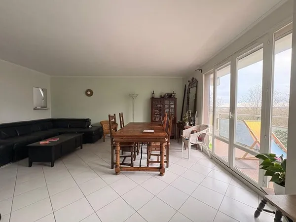 Appartement 5 pièce(s) 98 m2