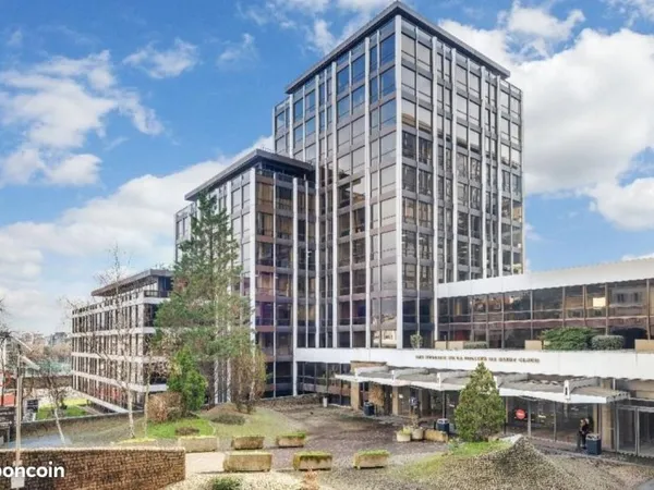 Bureaux 187 m²