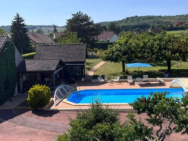 Maison 7 pièces 283 m²