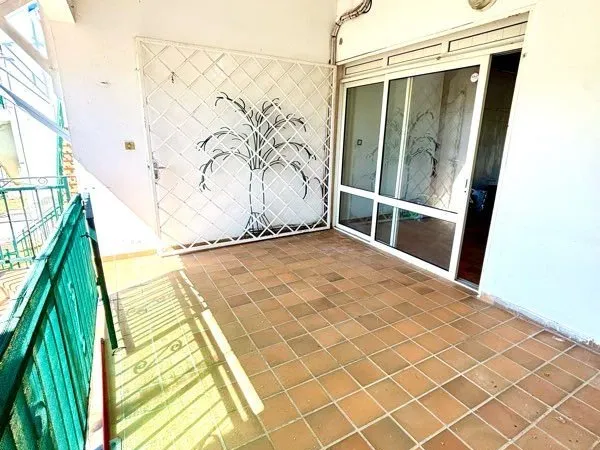 A louer - appartement duplex non meublé - Le Gosier