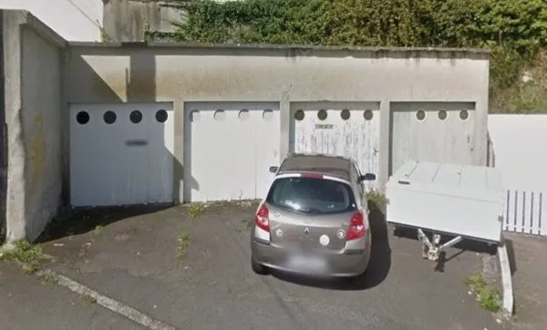 Stationnement Location Brest   80€