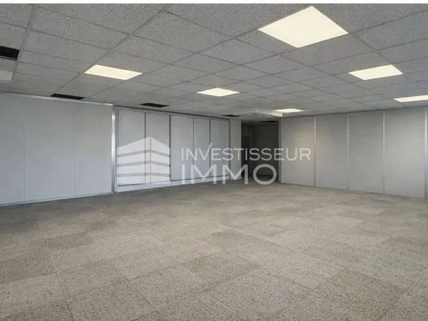 Bureaux 150 m²