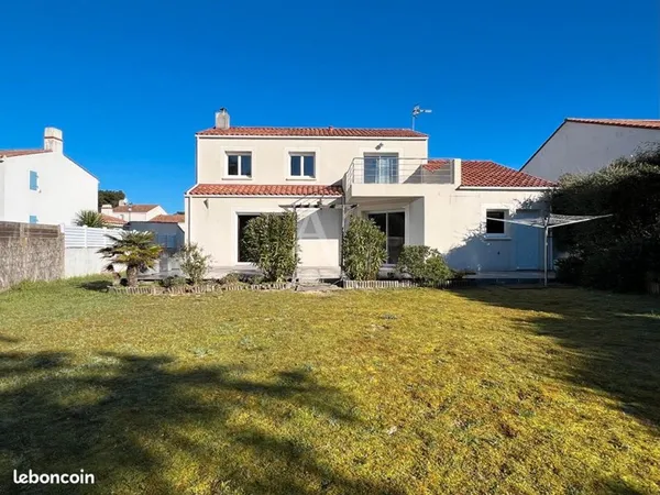 Maison 6 pièces 151 m²
