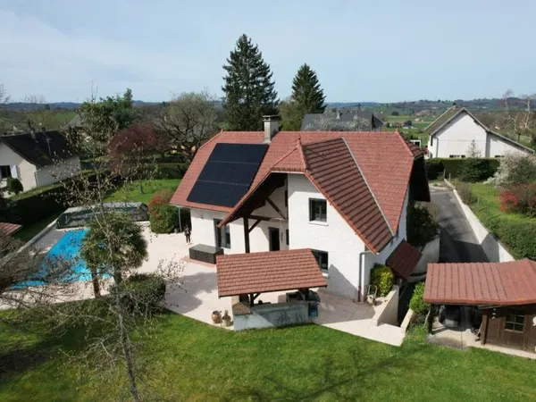 Maison de luxe 7 pièces 178 m²