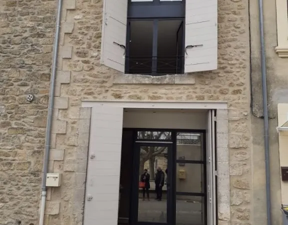 Maison Vernegues 2 pièce(s) 66 m2