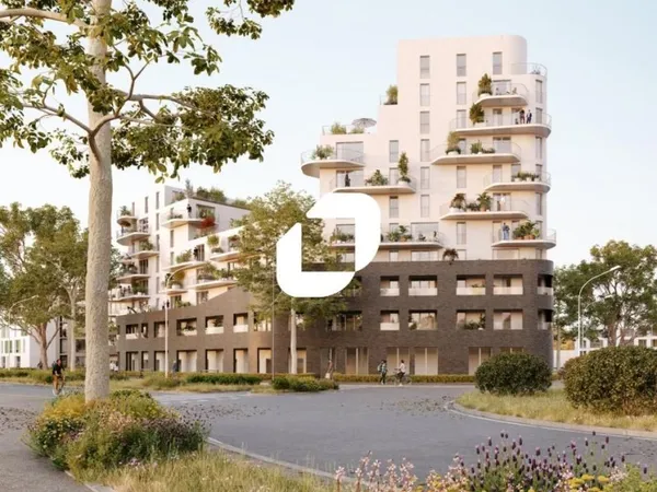Local commercial 255 m²