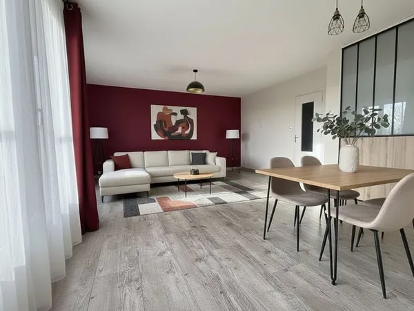 Appartement Toulouse 3 pièce(s) 79M2 avec balcon et place de parking