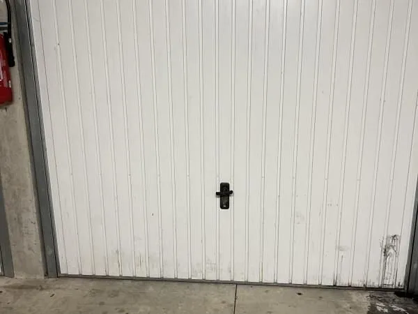 Garage/box 14 m² Acigne