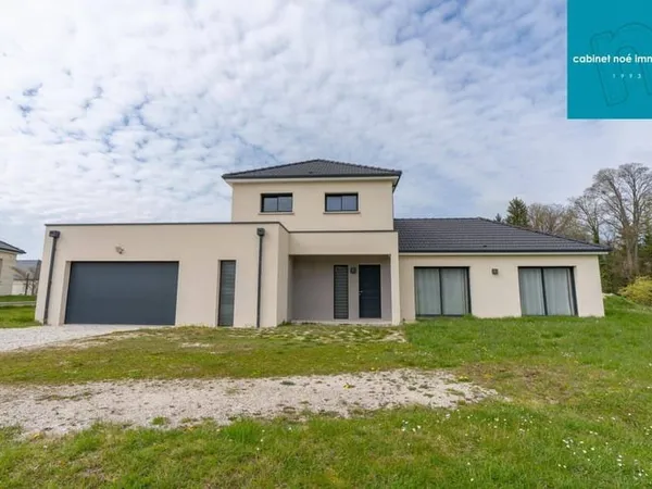 Maison 5 pièces 141 m²