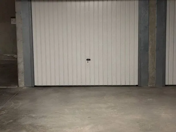 Parking 32 m²