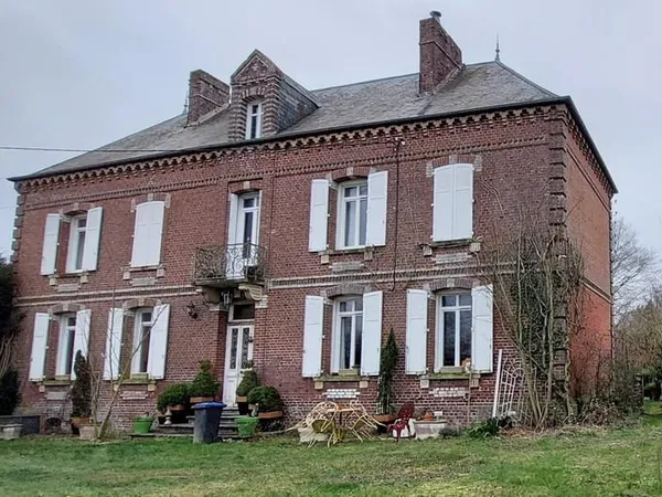 Escles-Saint-Pierre : propriété de 160m2 à vendre