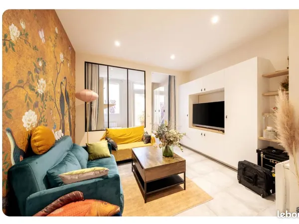 Superbe T2 de 30 m² - Vincennes centre - Idéal investisseur - Cour privative