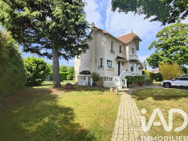 Maison 7 pièces 190 m²