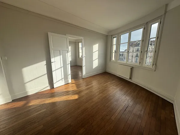 RENNES SAINT MARTIN - Appartement type 5 de 116 m2