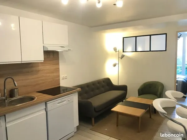 Appartement collocation en face de l'UTC