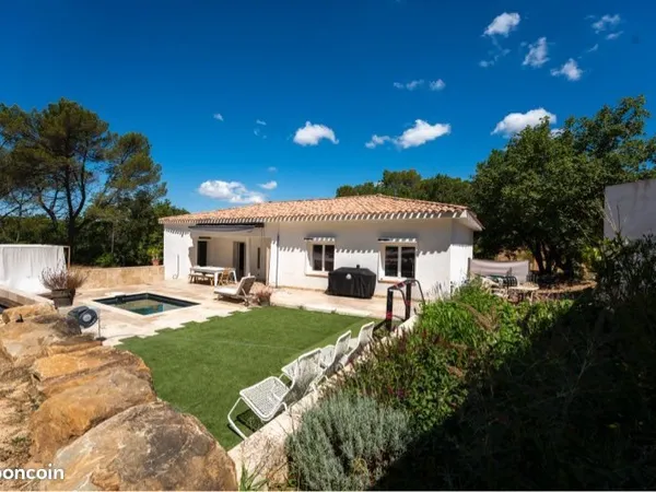 Maison t4 130 m2 avec jardin