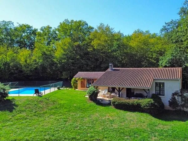 Maison de campagne avec piscine