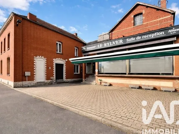Maison avec appartements 4 pièces 380 m²
