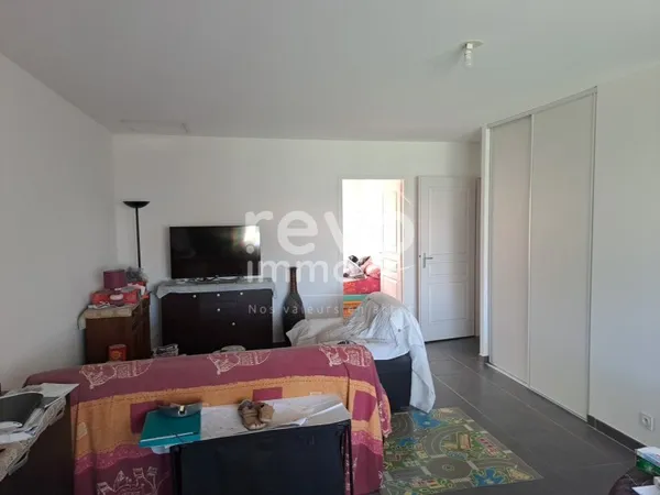 A 7 km d'Angers - Quartier Pavillonnaire