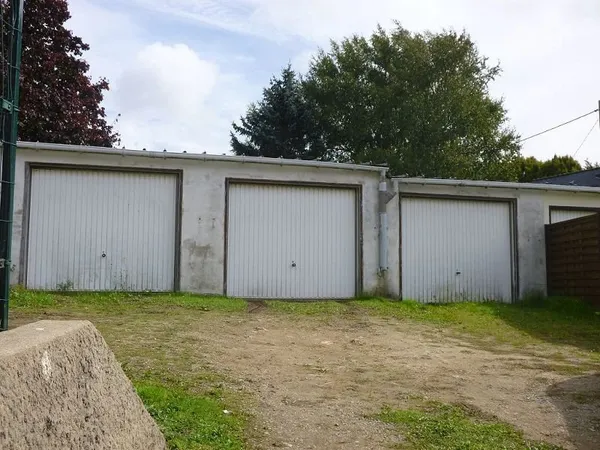 Garage - 12m ²