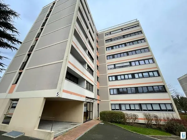 Appartement 4 pièces 83 m²
