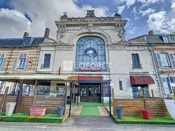 Fonds de commerce 2 pièces 445 m²