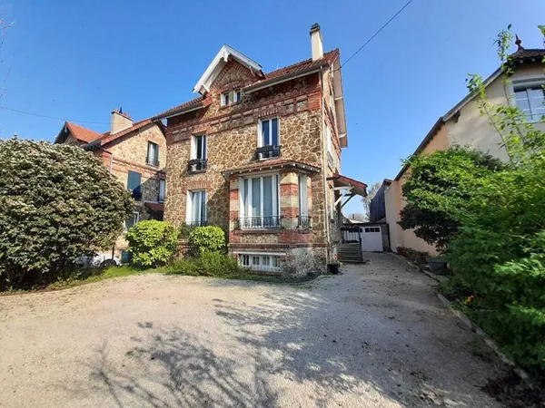 Maison 6 pièces 130 m²