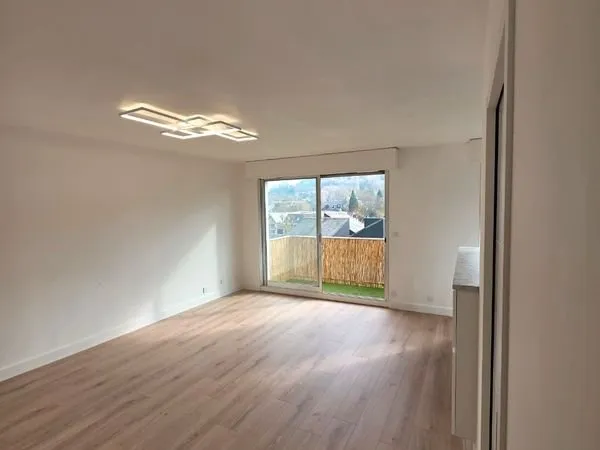 URGENT - Grand F3- Honfleur Centre Ville