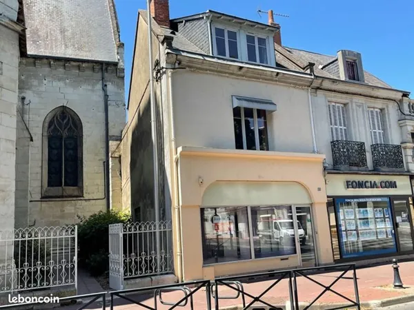 Local commercial 114 m²