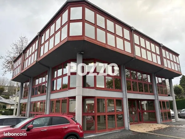 Bureaux 112 m²