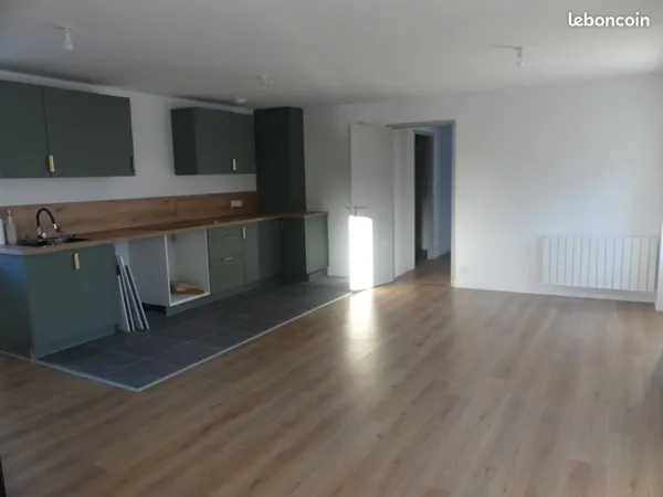 Loft familial en coeur de bourg, atypique et unique sur la région