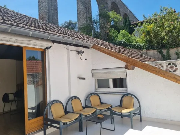 Immeuble mixte 343 m²