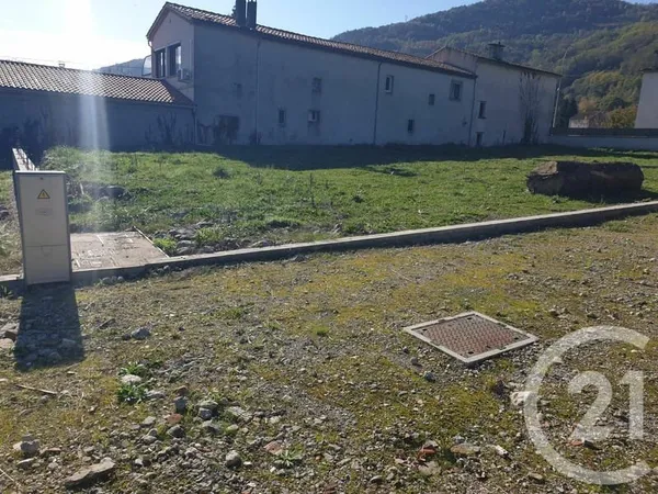 Terrain 486 m²
