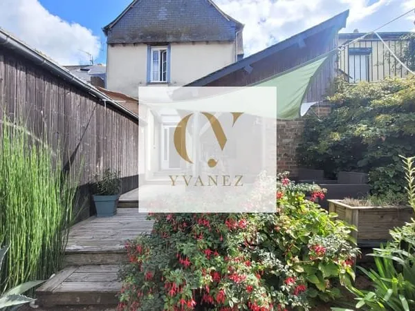 Une parenthèse de charme en coeur de ville Maison coup de c