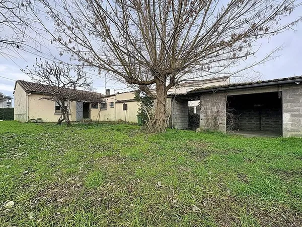 Maison à rénover Pessac centre à pied.