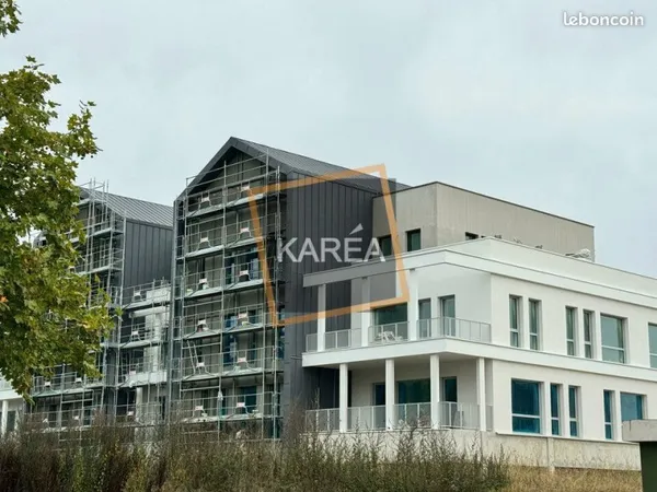 BUREAUX 270 m² SERRIS