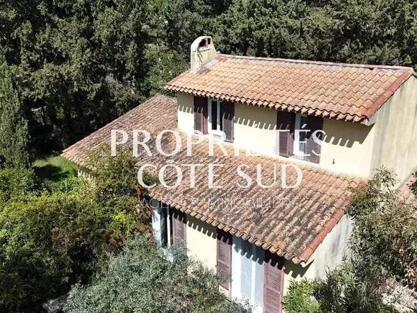 Maison familiale 107 m2 sur terrain 1427 m2