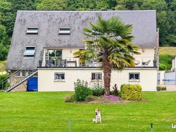 Propriété 6 pièces 246 m²