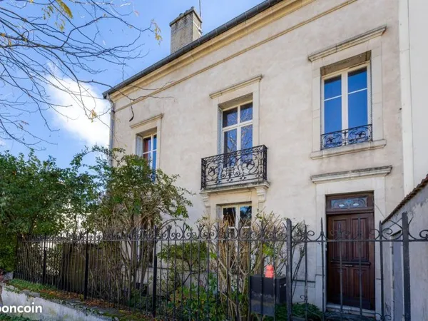 Maison 6 pièces 164 m²