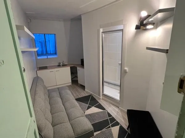 Appartement 1 pièce 9 m²