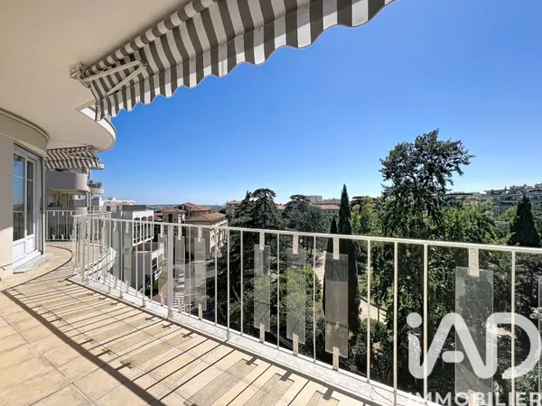 Appartement 3 pièces 109 m²