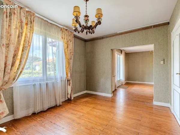 Maison 6 pièces 126 m²