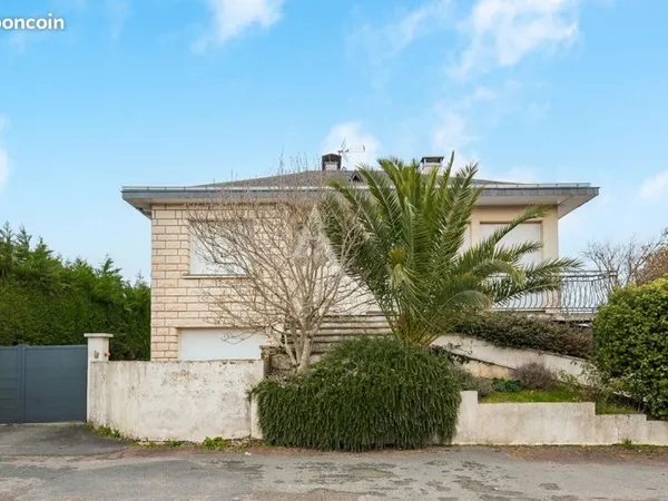 Maison 6 pièces 136 m²