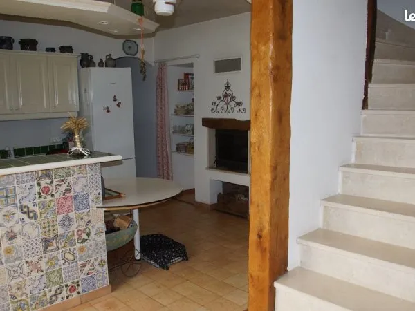 Maison de hameau, 5 mn Champniers et Brie