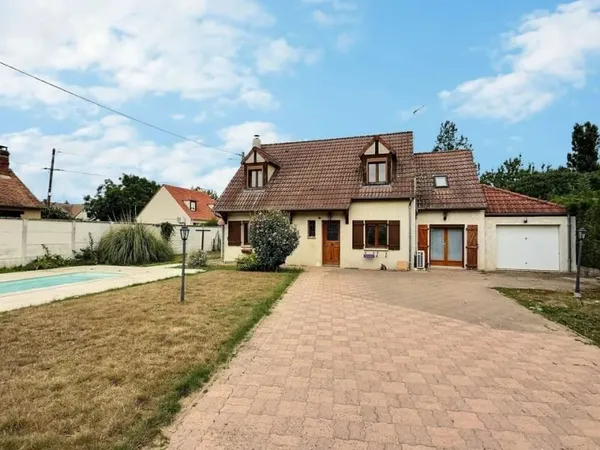 Maison 6 pièces 145 m²