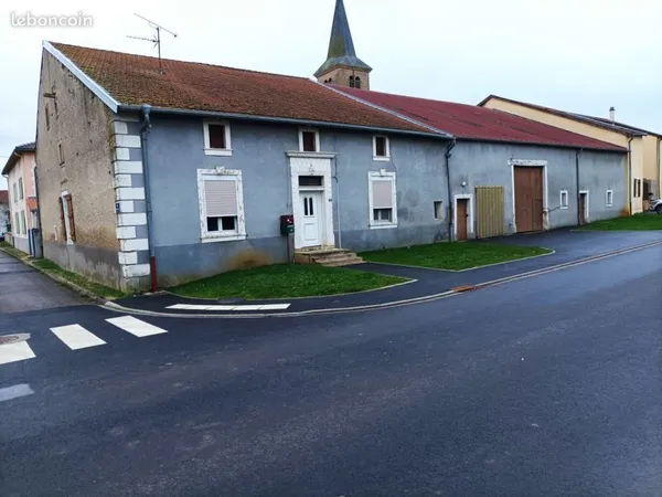 Maison plein pied 4 pièces 119 m2 avec grange et garage