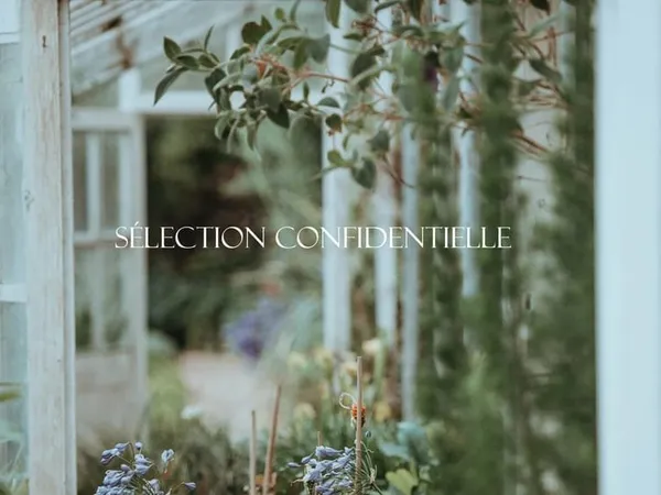 Sélection Confidentielle - A proximité de Montfort-l'Amaury - Charmante maison entièrement rénovée a