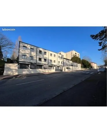 Location maison neuve Pont-Évêque